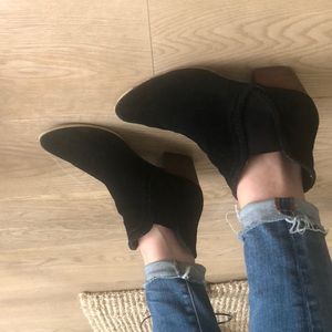 Aldo black suede Chelsea heel bootie